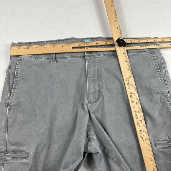 Tommy Bahama Mens Cargo Shorts Gray Classic Fit Summer Travel Utility Size 36 - Picture 6 of 10